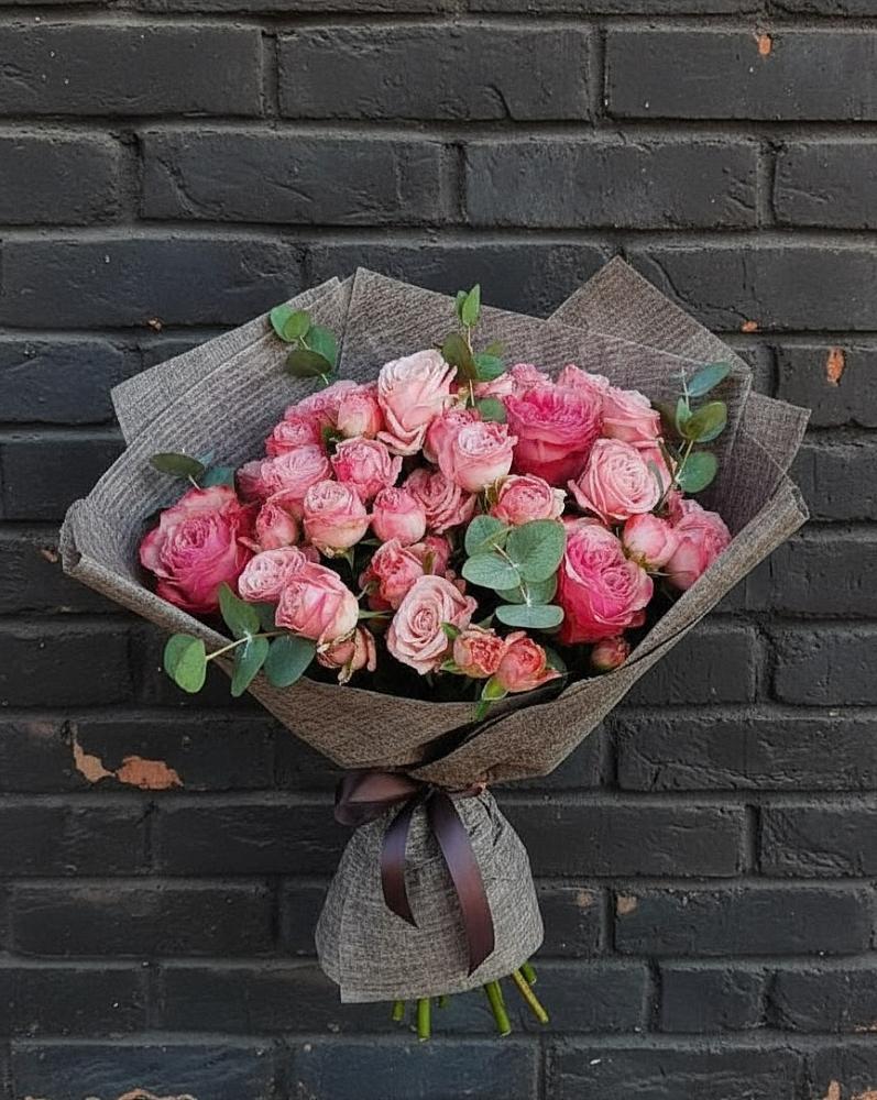 Букет цветов из: Розы в Ессентуки