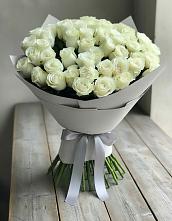 Букет 35 Белых роз в Ессентуки