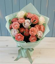 Букет цветов из:  Розы в Ессентуки