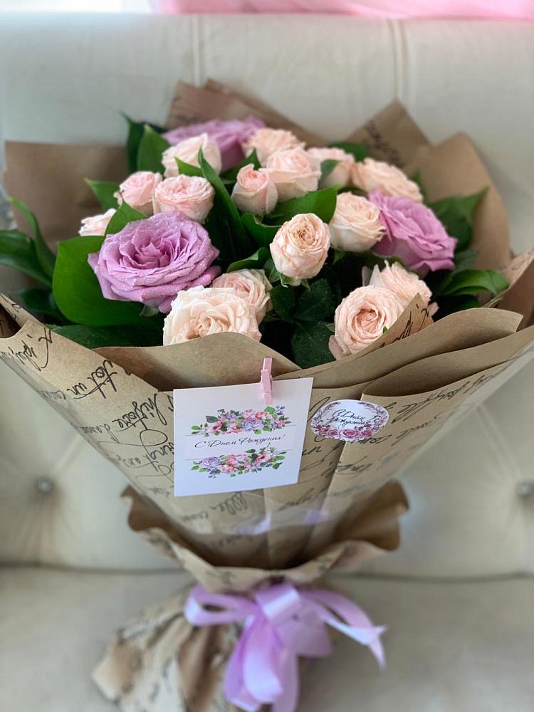 Букет цветов из: Розы в Ессентуки