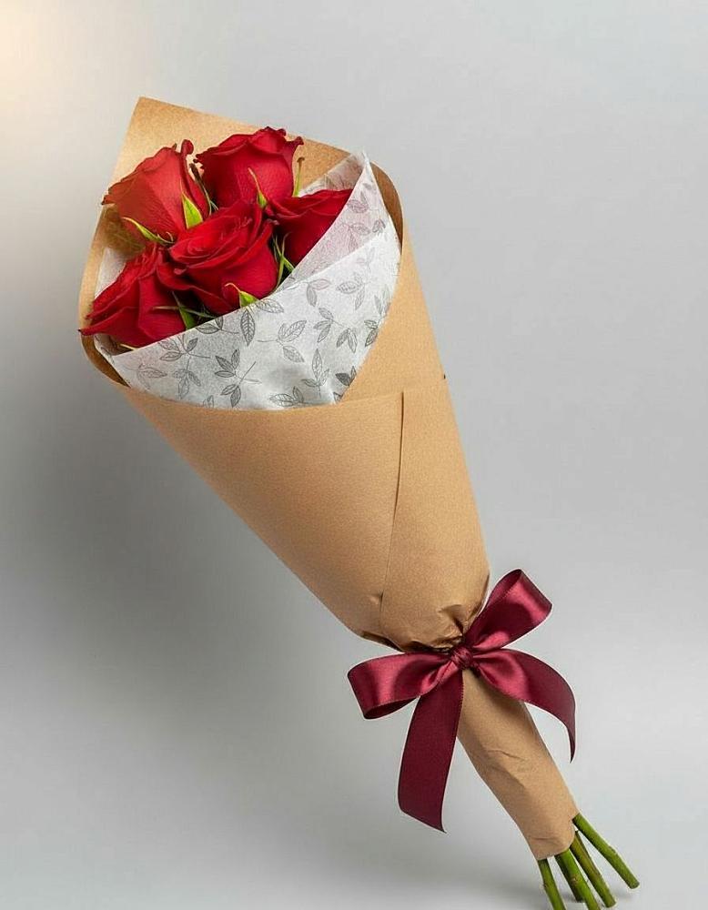 Букет цветов из: Розы в Ессентуки