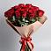 Букет 15 Красных роз Эдлесс Лав в Ессентуки