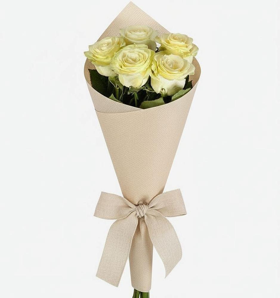 Букет цветов из: Розы в Ессентуки