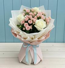 Букет цветов из:  Розы в Ессентуки
