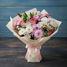 Букет цветов из:  Хризантемы, Альстромерии и Розы в Ессентуки