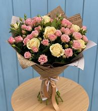 Букет цветов из:  Розы #REPLACE_PRED# Ессентуки