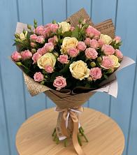 Букет цветов из:  Розы в Ессентуки