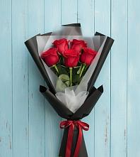 Букет цветов из:  Розы в Ессентуки
