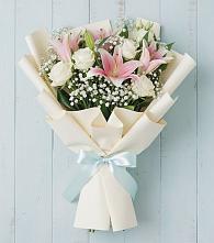 Букет цветов из:  Лилии в Ессентуки